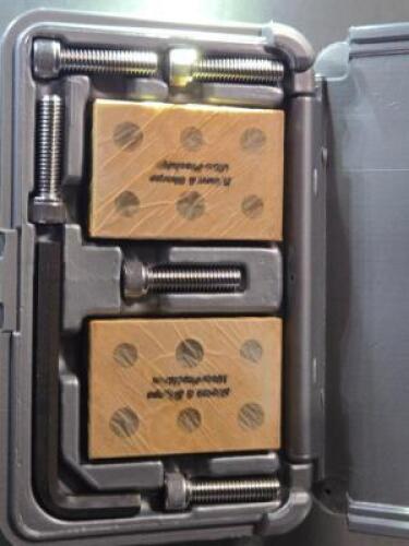 DESCRIPTION: (1) UNIVERSAL 1-2-3 BLOCK SET BRAND/MODEL: BROWN-SHARPE 599-750-50 RETAIL$: $149.95 QTY: 1
