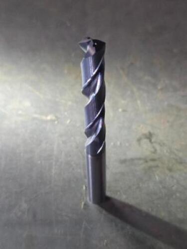 DESCRIPTION: (4) SOLID CARBIDE JOBBER DRILL BRAND/MODEL: ACCUPRO 41576059 SIZE: 8mm DIA RETAIL$: $537.36 QTY: 4