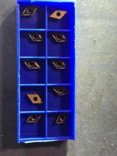 DESCRIPTION: (10) CARBIDE TURNING INSERTS BRAND/MODEL: SUMITOMO 02043982 RETAIL$: $174.00 QTY: 10