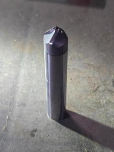 DESCRIPTION: (2) SOLID CARBIDE BARREL CUTTER TAPER FORM END MILL BRAND/MODEL: ACCUPRO 03313640 SIZE: 30 DEG ANGLE/SIDE 7/16" LOC 1/2" SD RETAIL$: $201