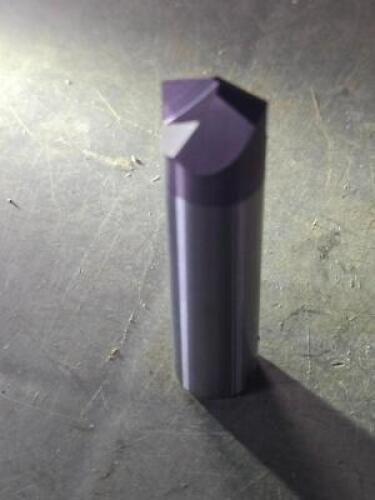 DESCRIPTION: (2) 152 DEG SPOT DRILLS BRAND/MODEL: THOMPSON TG008033 SIZE: 15mm QTY: 2