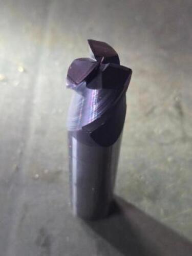 DESCRIPTION: (1) LENS FORM BARREL CUTTER END MILL BRAND/MODEL: ACCU[RO 13545769 SIZE: 1/2" DIA 1/2" LOC RETAIL$: $139.80 QTY: 1