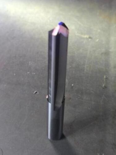 DESCRIPTION: (4) SOLID CARBIDE STRAIGHT FLUTE DRILL BIT BRAND/MODEL: HERTEL 16691529 SIZE: LETTER U RETAIL$: $155.00 QTY: 4
