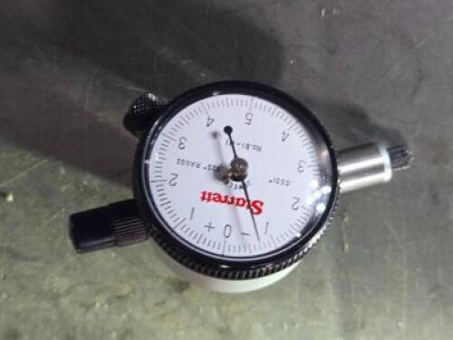 DESCRIPTION: (1) DIAL DROP INDICATOR BRAND/MODEL: STARRETT 53378 SIZE: 0.0250" MAX RETAIL$: $368.43 QTY: 1