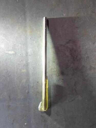 DESCRIPTION: (3) CARBIDE TIPPED CHUCKING REAMERS BRAND/MODEL: MADE IN USA 82018052 SIZE: 0.1850" DIA RETAIL$: $350.37 QTY: 3