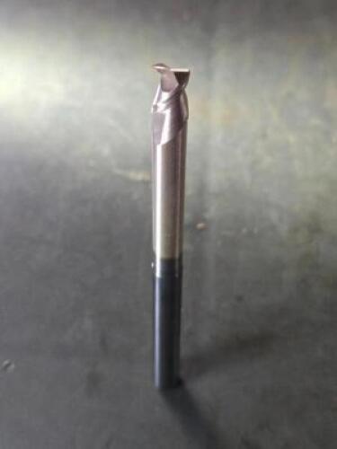 DESCRIPTION: (2) CARBIDE CORNER RADIUS END MILLA BRAND/MODEL: ACCUPRO 48338792 SIZE: 1/4" DIA 3/8" LOC O.O150" RAD RETAIL$: $137.56 QTY: 2