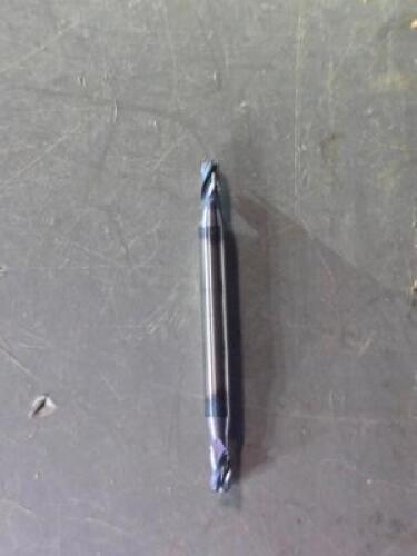 DESCRIPTION: (8) OSG SOLID CARBIDE DOUBLE END MILL BRAND/MODEL: OSG/423-093811 SIZE: 3/32" RETAIL$: $180.00 QTY: 8