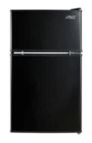 DESCRIPTION: (1) 2-DOOR MINI FRIDGE W/FREEZER BRAND/MODEL: ARCTIC KING RETAIL$: $149.99 SIZE: 3.2 CUFT, 18.50 x 19.40 x 33.00 QTY: 1
