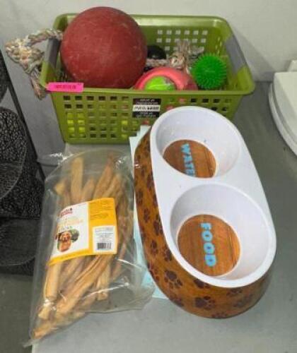 ASSORTED PET SUPPLIES