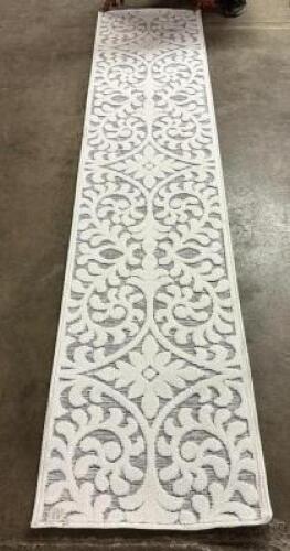 23"X108" RUNNER RUG