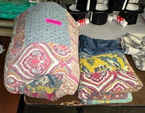BEDROOM COMFORTER