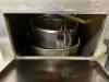 DESCRIPTION BROASTER VF-3 VENTLESS PRESSURE FRYER. BRAND / MODEL: BROASTER VF-3 ADDITIONAL INFORMATION THIS UNIT DOES NOT REQUIRE A HOOD. RETAILS NEW - 3