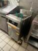 DESCRIPTION FRYMASTER 8BCSC PASTA COOKER. BRAND / MODEL: FRYMASTER 8BCSC ADDITIONAL INFORMATION 3 PHASE, 230 VOLT, IN WORKING ORDER. ARM TO RAISE AND - 3
