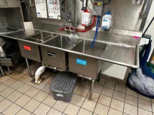 DESCRIPTION 90" RIGHT SIDE THREE WELL POT SINK SOIL TABLE. ADDITIONAL INFORMATION W/ SPRAYER SIZE 90" LOCATION KITCHEN QTY 1