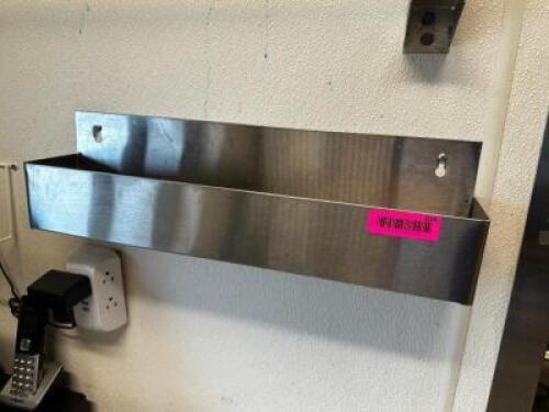 DESCRIPTION 20" STAINLESS SPEED RAIL LOCATION KITCHEN QTY 1