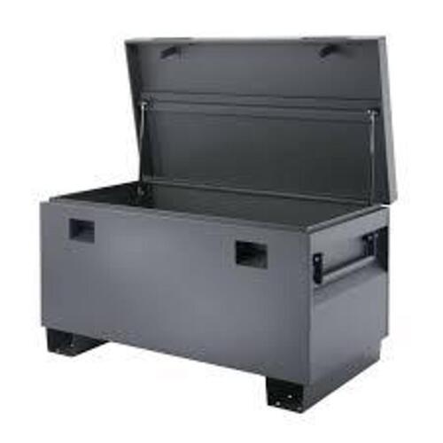 DESCRIPTION: (1) JOBSITE BOX STORAGEBRAND/MODEL: TRINITY #TXKPGR-0501SIZE: 41.5"W x 23.5"D x 18.5"HRETAIL$: 360.24 EAQTY: 1
