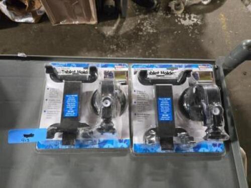 DESCRIPTION: (2) SUCTION MOUNT TABLET HOLDER BRAND/MODEL: STREETWIZE RETAIL$: $39.98 QTY: 2