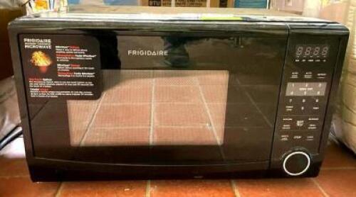 COUNTERTOP MICROWAVE OVEN