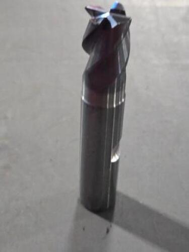 DESCRIPTION: (2) SOLID CARBIDE CORNER RADIUS END MILL BRAND/MODEL: ACCUPRO 90784059 SIZE: 5/8" DIA 3/4" LOC 0.0300" RAD RETAIL$: $198.02 QTY: 2