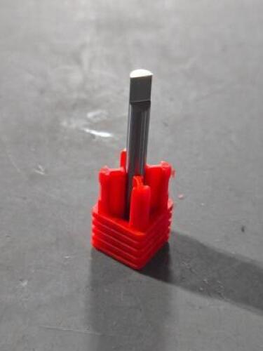 DESCRIPTION: (3) SOLID CARBIDE ENGRAVING CUTTER BRAND/MODEL: ACCUPRO 01789106 SIZE: 5/32" DIA 0.1563" TIP DIA RETAIL$: $102.63 QTY: 3