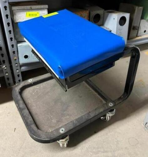 MECHANICS STOOL