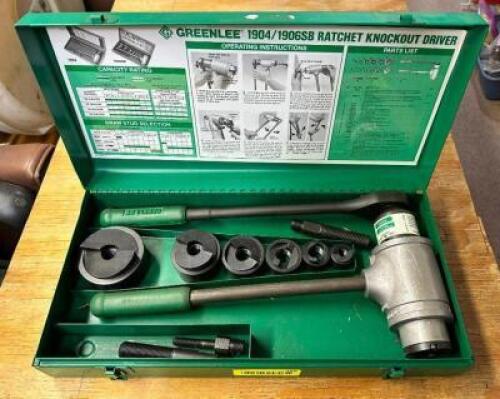 RATCHET KNOCKOUT PUNCH SET