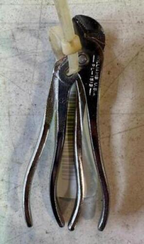 (2)- SMALL COMBINATION WRENCHES
