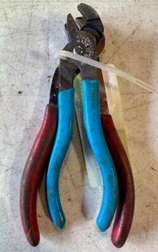 (2)- SMALL COMBINATION WRENCHES