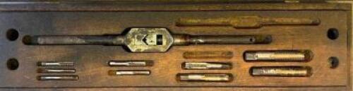 ADJUSTABLE TAPE AND DIE SET