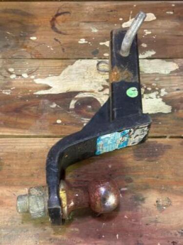 TRAILER HITCH