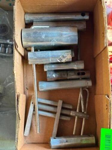 ASSORTED HAND TOOLS