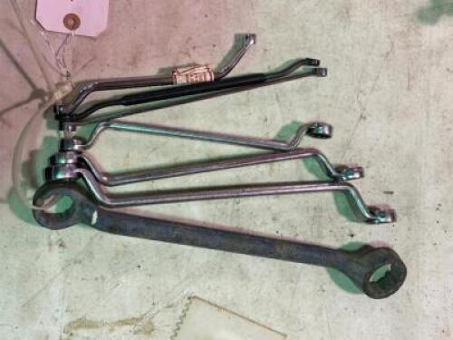 WRENCH SET