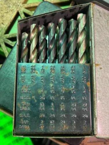 DRILL BIT SET
