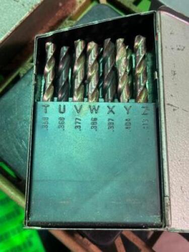DRILL BIT SET