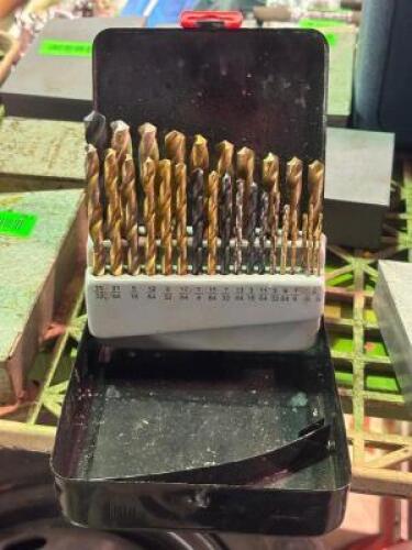 DRILL BIT SET