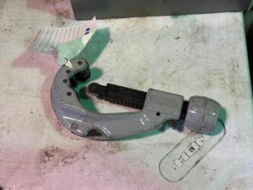 TUBING CUTTER