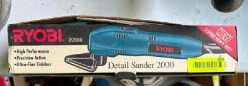 DETAIL SANDER