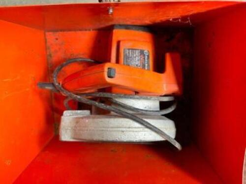 BLACK AND DECKER CORDED CIRCULAR SAW