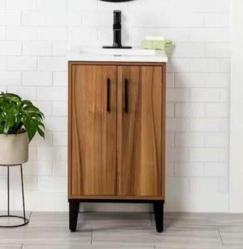 Strasburg 19 in. Single Sink Caramel Mist Bath Vanity with White Cultured Marble Top (Assembled)