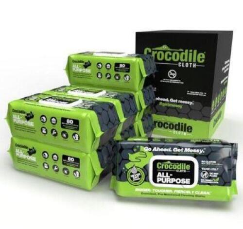 (10) - 200 CT. ANTIBACTERIAL CLOTHES / FULL CASE