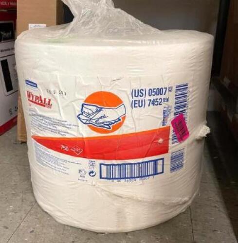 WypAll 05007 L40 Towels, Jumbo Roll, White, 12.5x13.4, 750/Roll