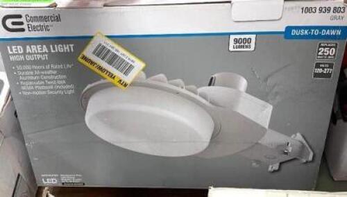 COMMERCIAL ELECTRIC 600-Watt Equivalent Integrated LED Gray Dusk to Dawn Area Light and Flood Light with 9000 Lumens Outdoor Light