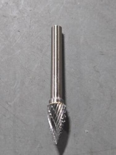 DESCRIPTION: (4) CARBIDE FLAME BUR BRAND/MODEL: WESTWARD 19D886 SIZE: 19mm LOC RETAIL$: $96.08 QTY: 4