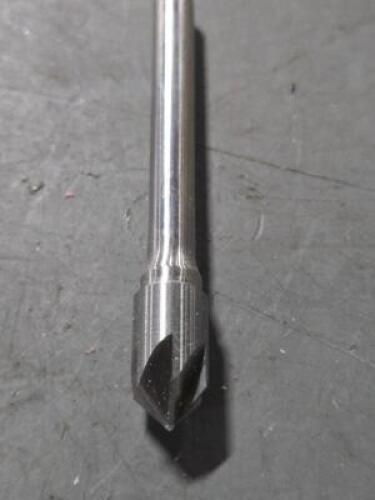 DESCRIPTION: (4) CARBIDE COUNTERSINK BRAND/MODEL: ULTRA TOOL 91824 SIZE: 3/8" DIA 90* 1/4" SD RETAIL$: $112.40 QTY: 4