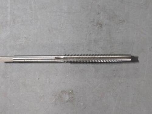 DESCRIPTION: (2) HSS NUT TAPS BRAND/MODEL: VC 04683140 SIZE: 7/16-14 UNC RETAIL$: $124.14 QTY: 2