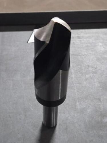 DESCRIPTION: (1) REDUCED SHANK DRILLBIT BRAND/MODEL: HERTEL 89311617 SIZE: 1.4688" DIA 3/4" SD RETAIL$: $164.80 QTY: 1