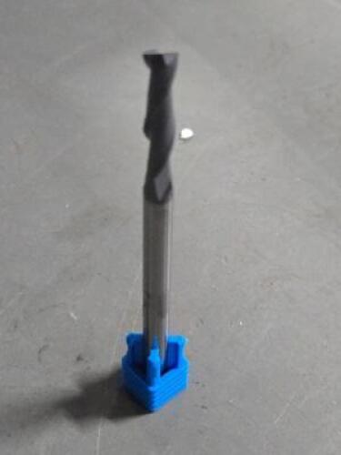 DESCRIPTION: (4) SOLID CARBIDE SQ END MILL BRAND/MODEL: ATRAX 79413266 SIZE: 1/4" DIA 1-1/2" LOC QTY: 4