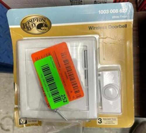 HAMPTON BAY Wireless Plug-In Door Bell Kit with 1-Push Button in White