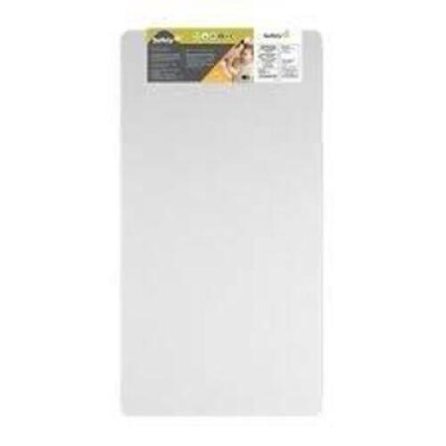 DESCRIPTION: (1) BABY MATTRESS, CRIB AND TODDLER MATTRESS BRAND/MODEL: SWEET DREAMS #3133098 INFORMATION: WHITE RETAIL$: $79.00 EA QTY: 1