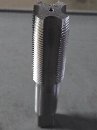 DESCRIPTION: (1) HSS STRAIGHT FLUTE TAP BRAND/MODEL: VC 04489373 SIZE: 1-1/8" -12 UNF RETAIL$: $80.83 QTY: 1